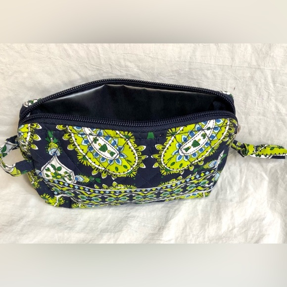 PAISLEY quilted Cosmetic/Toiletry Bag Navy blue/lime green size 7x5 NWOT - Picture 6 of 7